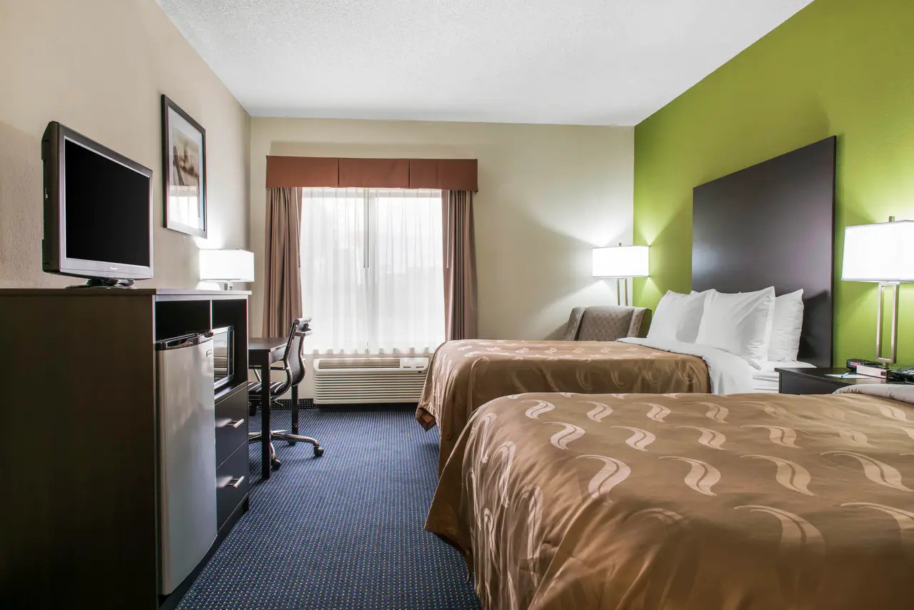 Double bed room