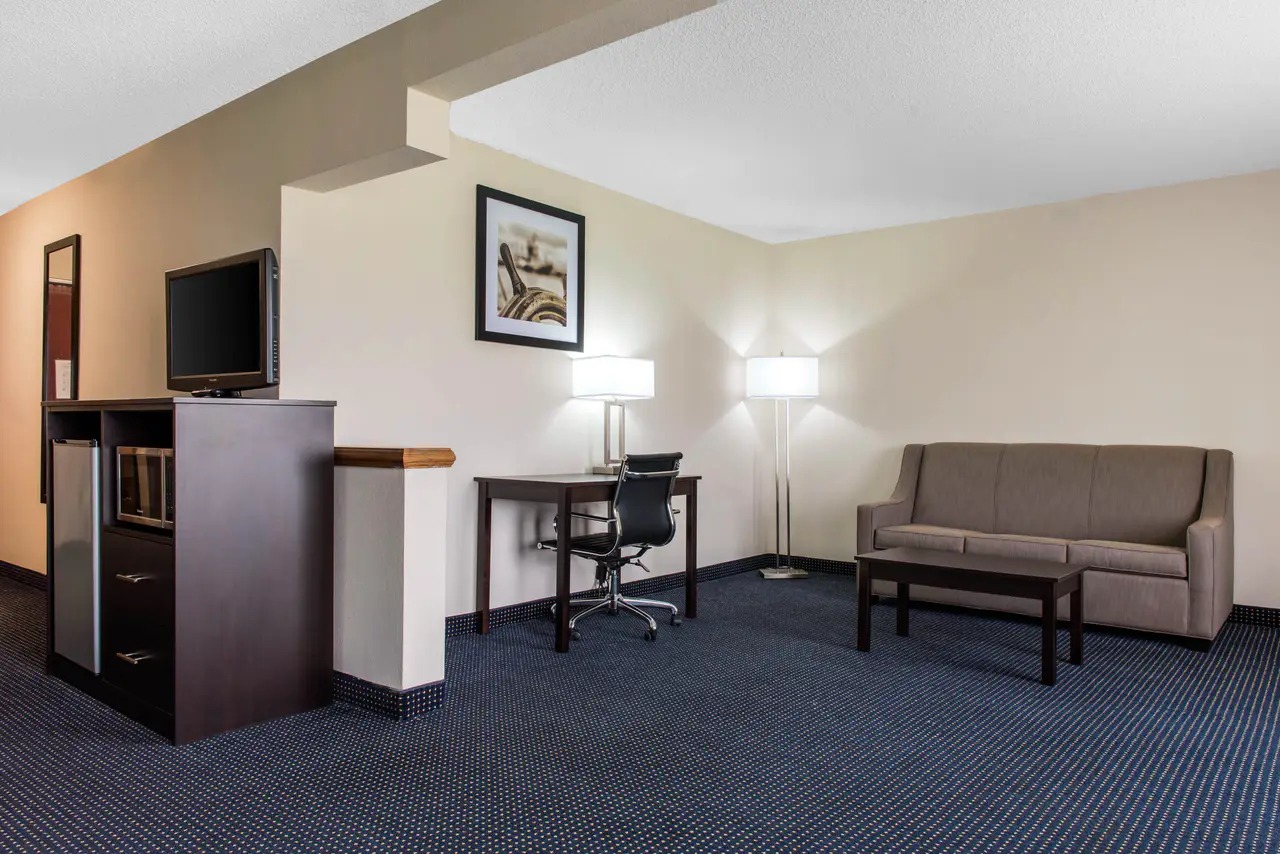 Comfortable guest room with queen bed